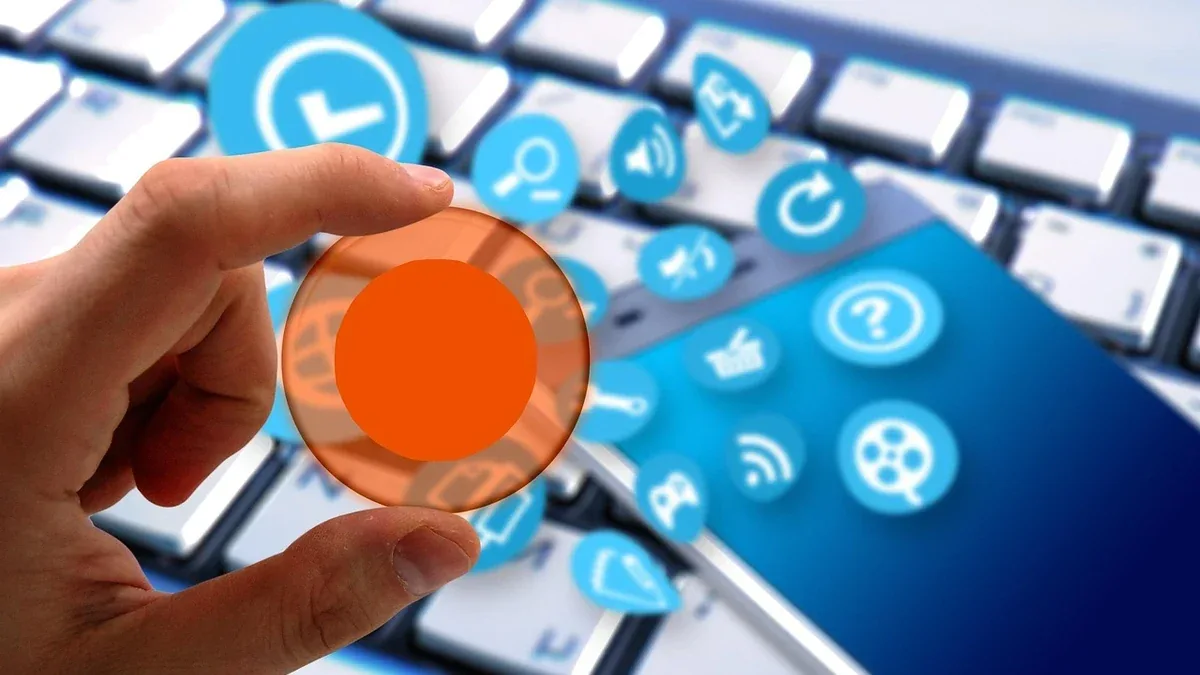 Navigazione da tastiera sul computer: come orientarsi tra link, pulsanti e campi?